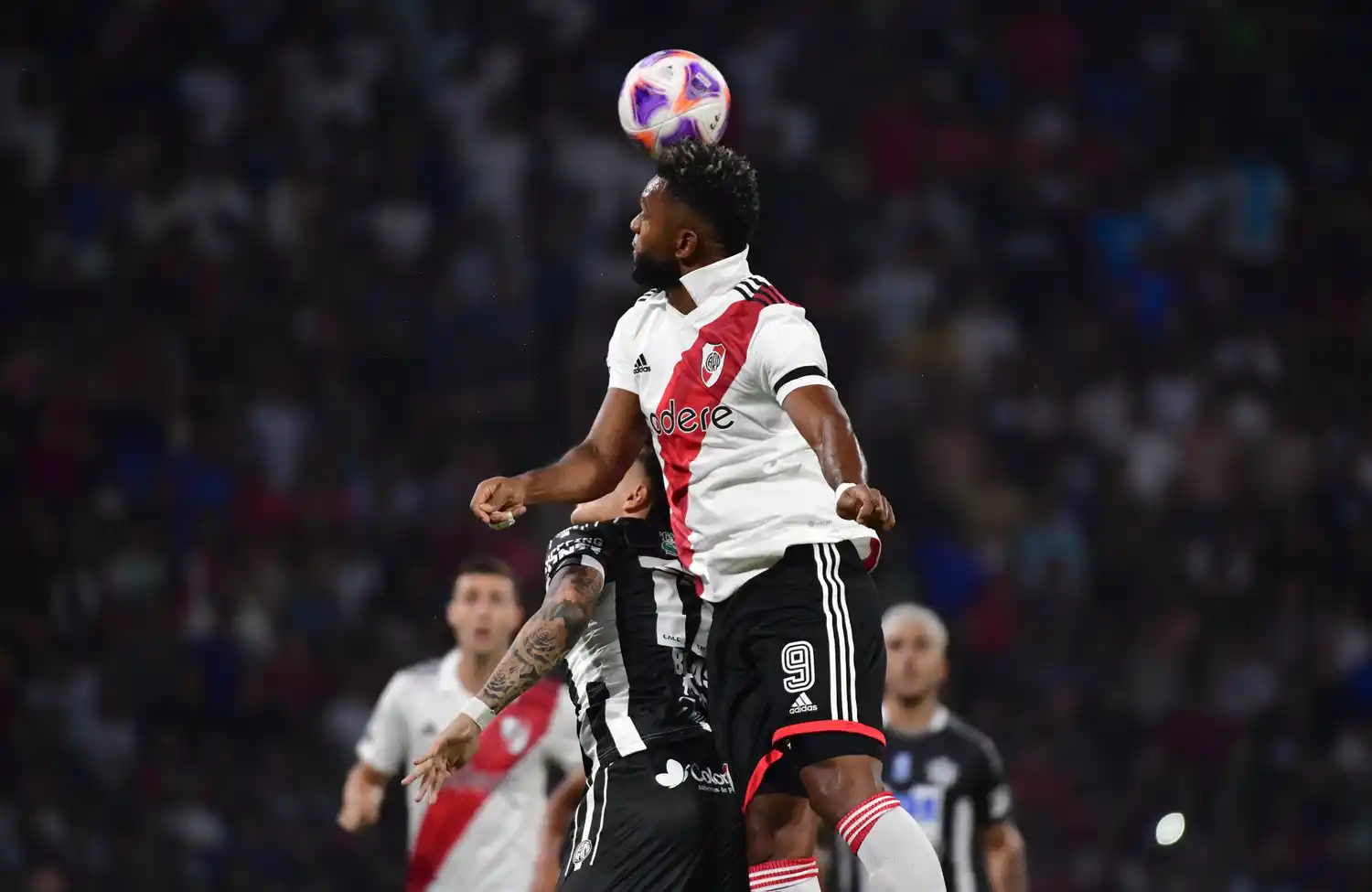 Borja quiere llegar bien arriba con River.