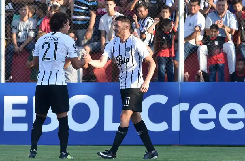 Libertad se deshizo de The Strongest y puede ser rival Canalla