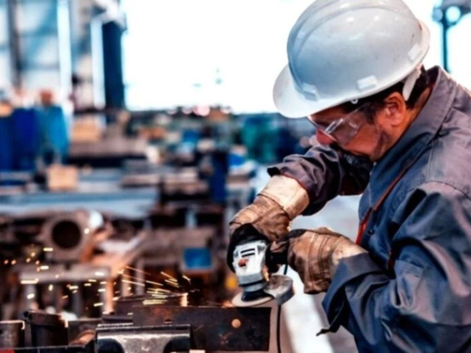 En la industria, "se alerta un elevado nivel de presión impositiva a nivel local que contrasta con la flexibilización de las importaciones", se advirtió.