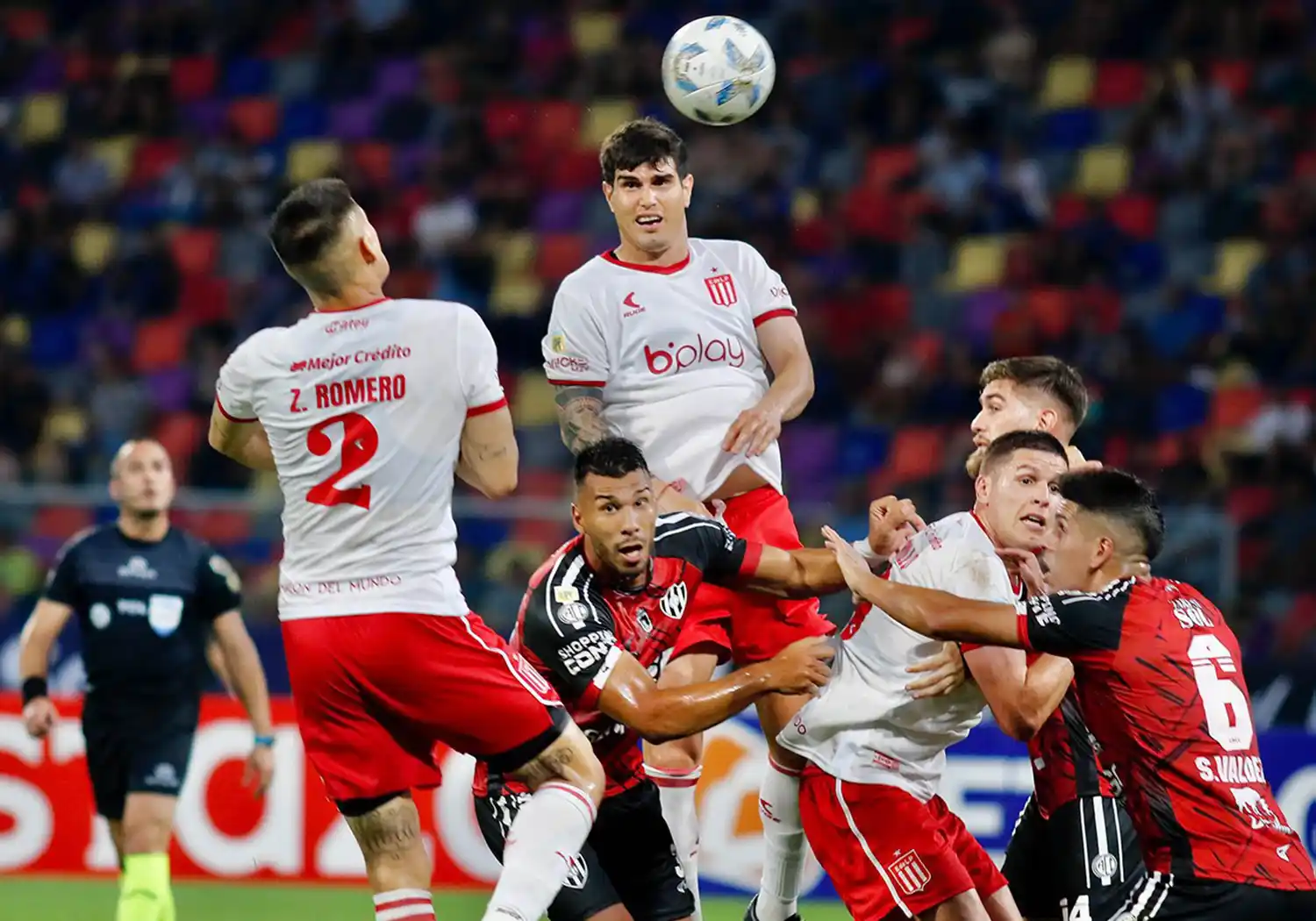 Estudiantes ganó en Santiago del Estero.