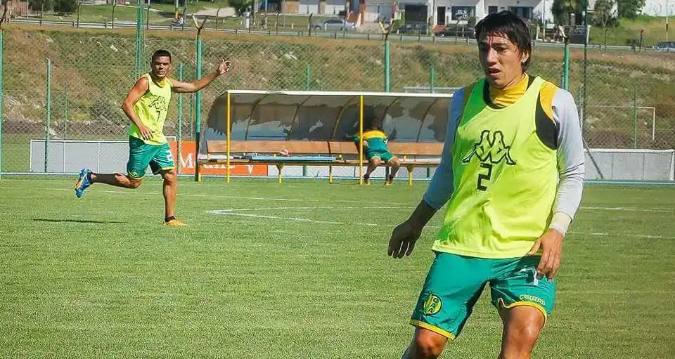 Pablo Lugüercio: “El fútbol argentino nunca toca fondo”