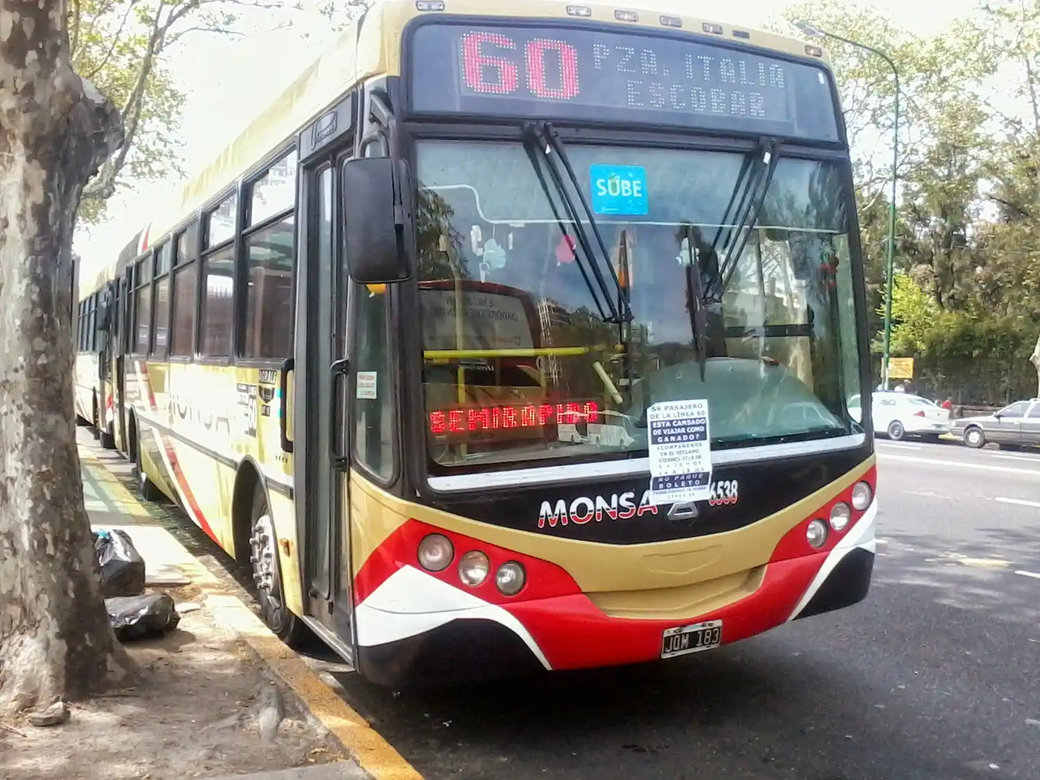 Sorpresivo paro en la Línea 60 de colectivos