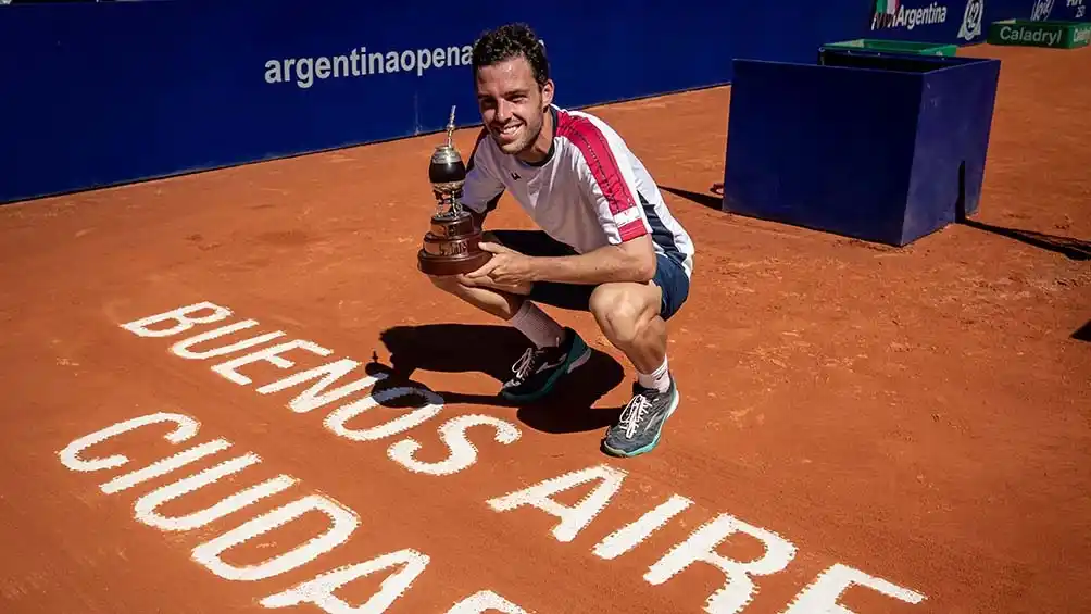 Schwartzman no tuvo chances y el italiano Cecchinato fue el campeón