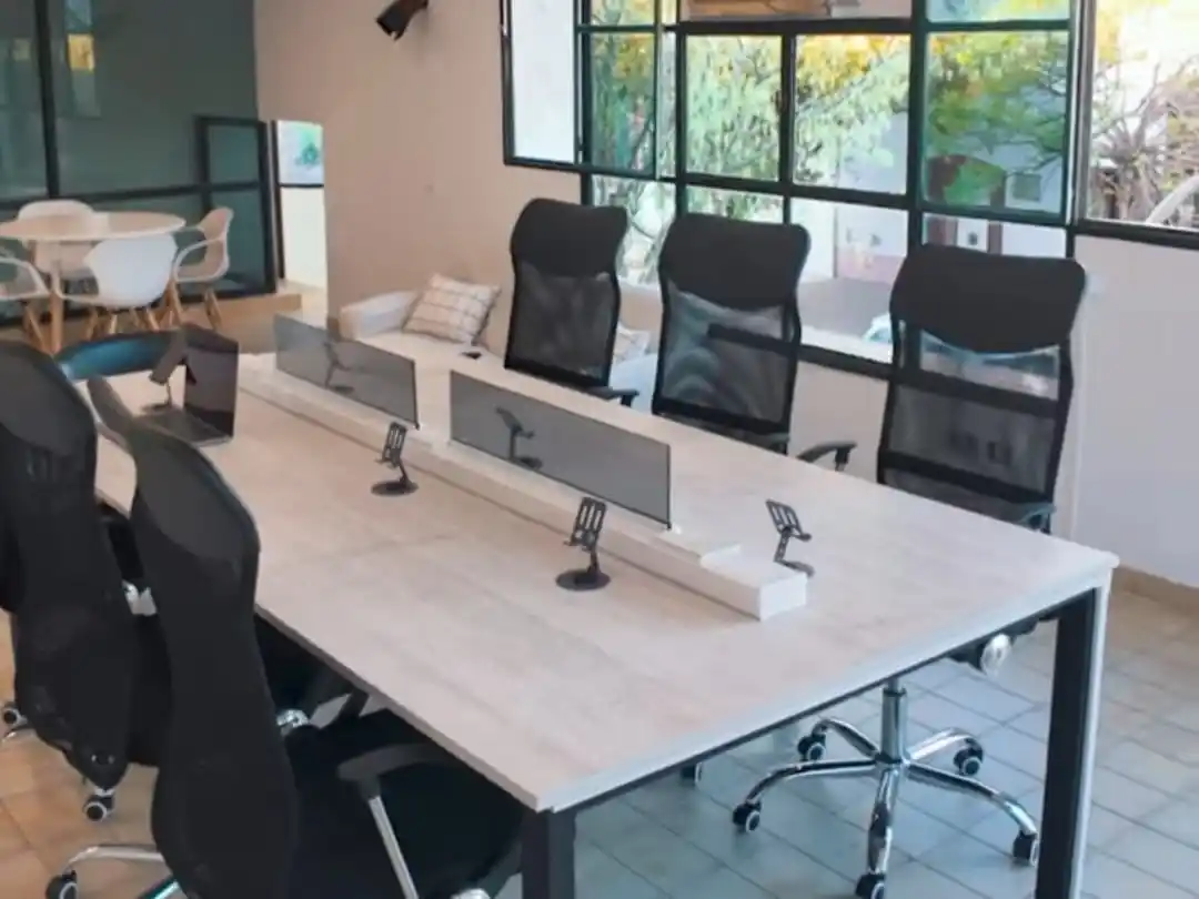 El taller literario tendrá lugar en el espacio de coworking o lugar de trabajo compartido en Casa Café