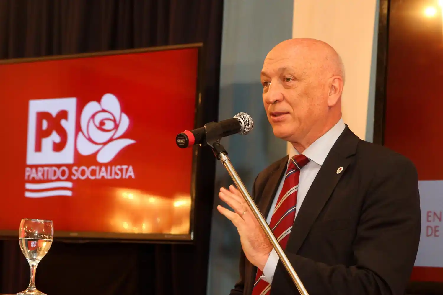 Bonfatti continúa al frente del Partido Socialista