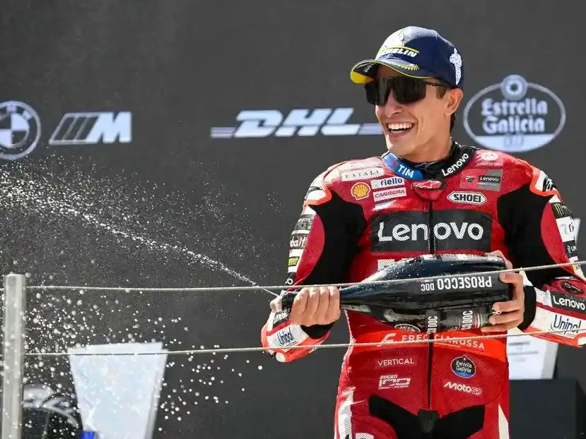 Marc Márquez volvió a demostrar su dominio en Balaton Park y se quedó con el Gran Premio de Hungría de MotoGP. Foto: EFE