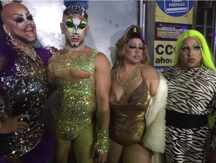 Drags y trans se dieron cita en el concierto de Gloria Trevi. Foto CL