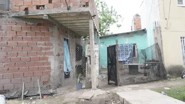 La denuncia sobre intento de femicidio apuntó hacia una vivienda en Levalle al 2000.
