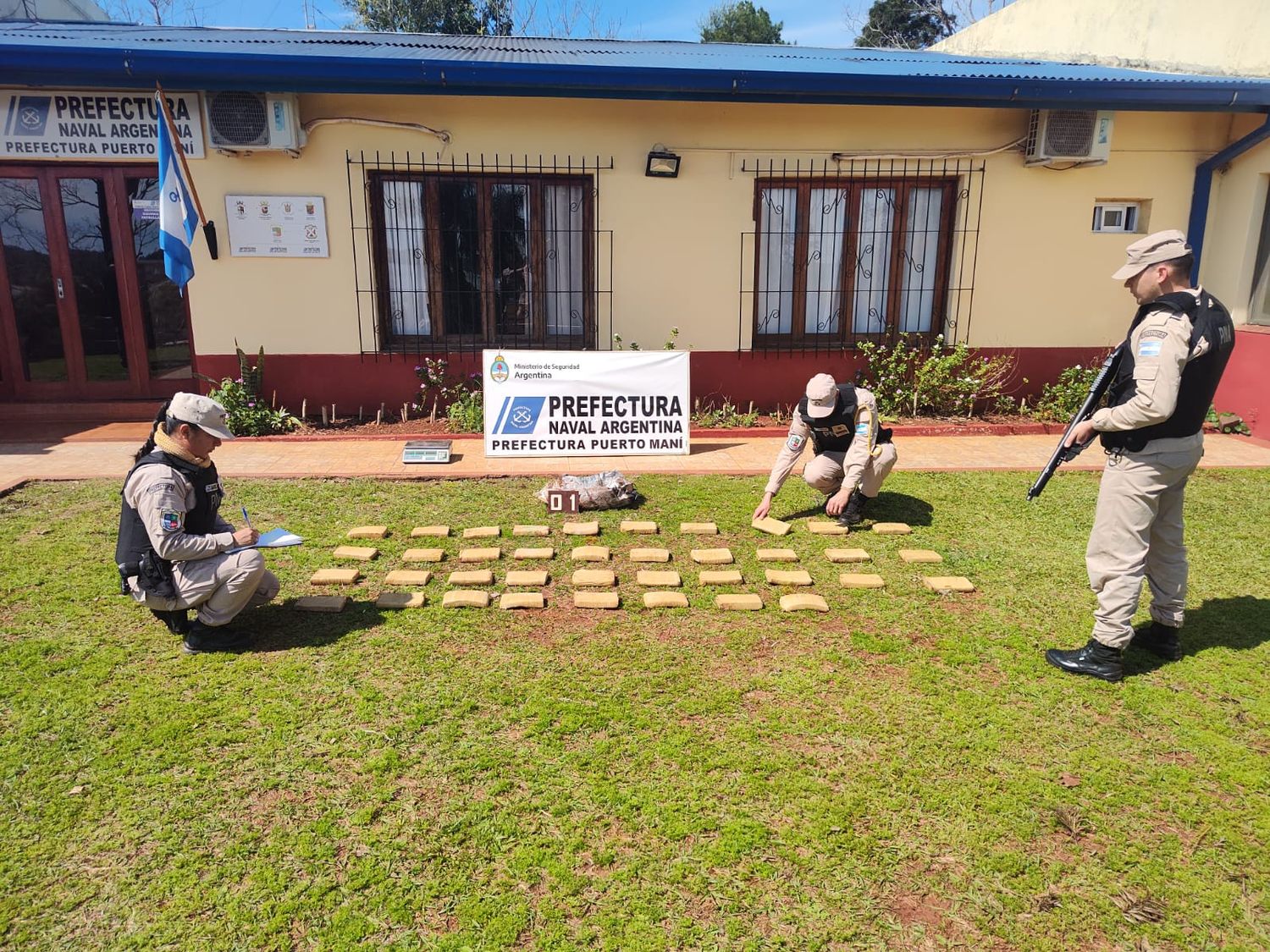 Prefectura incautó 27 kilos de marihuana en Misiones