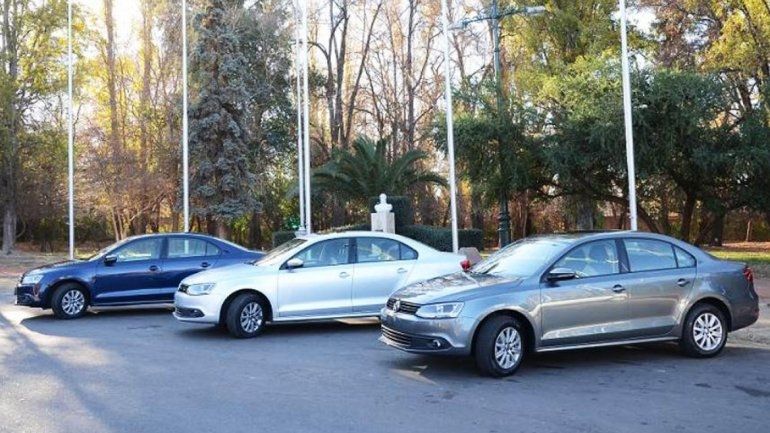 Flexibilizarían el impuesto a los autos de alta gama