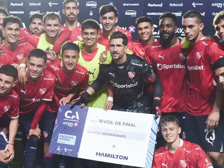 El Rojo s emedirá ante  en la siguiente fase a Gimnasi de Mza.Foto: Copa Argentina