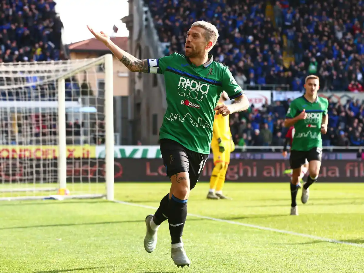 Gómez desató la goleada de Atalanta 