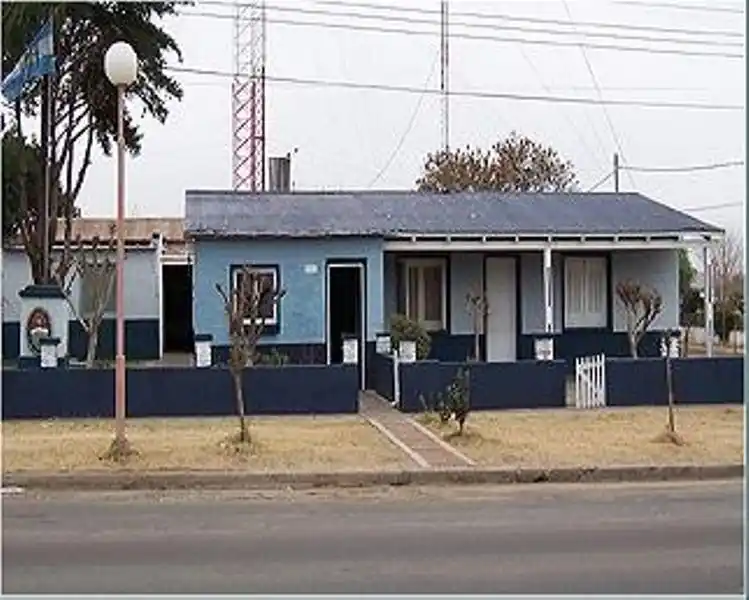 Manejaba una camioneta con patentes apócrifas