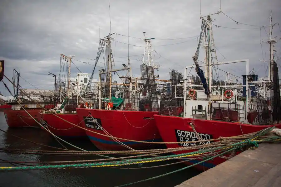 Puerto parado y esencialidad relativa