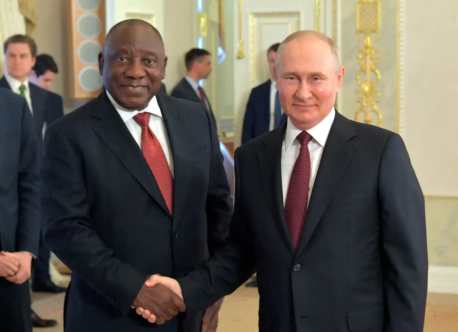 El presidente ruso Vladimir Putin recibió a su par sudafricano Cyril Ramaphosa.
