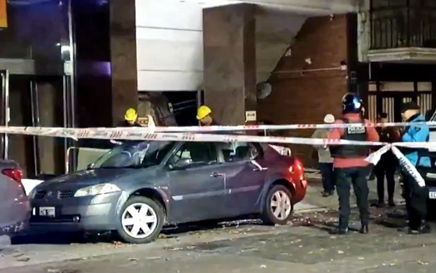Este martes explotó una caldera en Recoleta y hubo 70 evacuados.