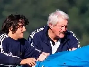 olor en el rugby por la muerte de Alex Wyllie, leyenda de los All Blacks y ex coach de Los Pumas.