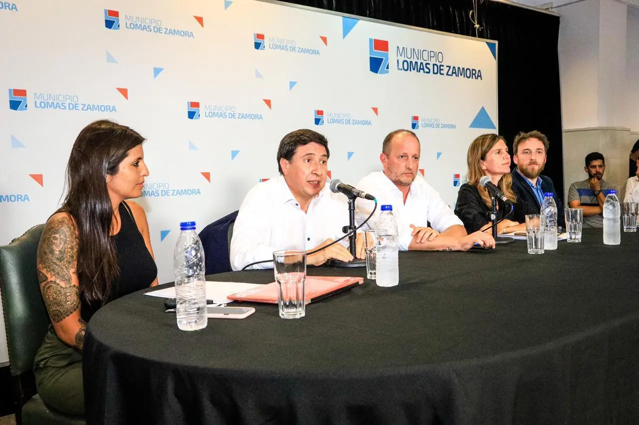 Lomas de Zamora: Insaurralde y Arroyo presentaron el Consejo contra el Hambre