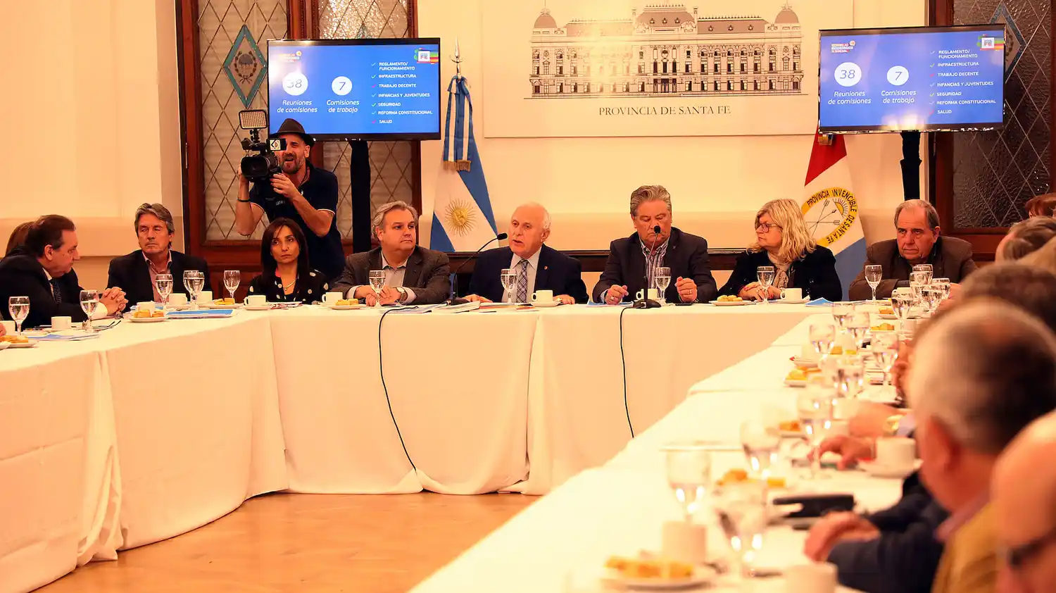 Lifschitz encabezó una nueva asamblea del Consejo Económico y Social