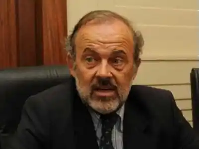 Amadeo quiere juntar donaciones para pagarle el sueldo a Bonadío