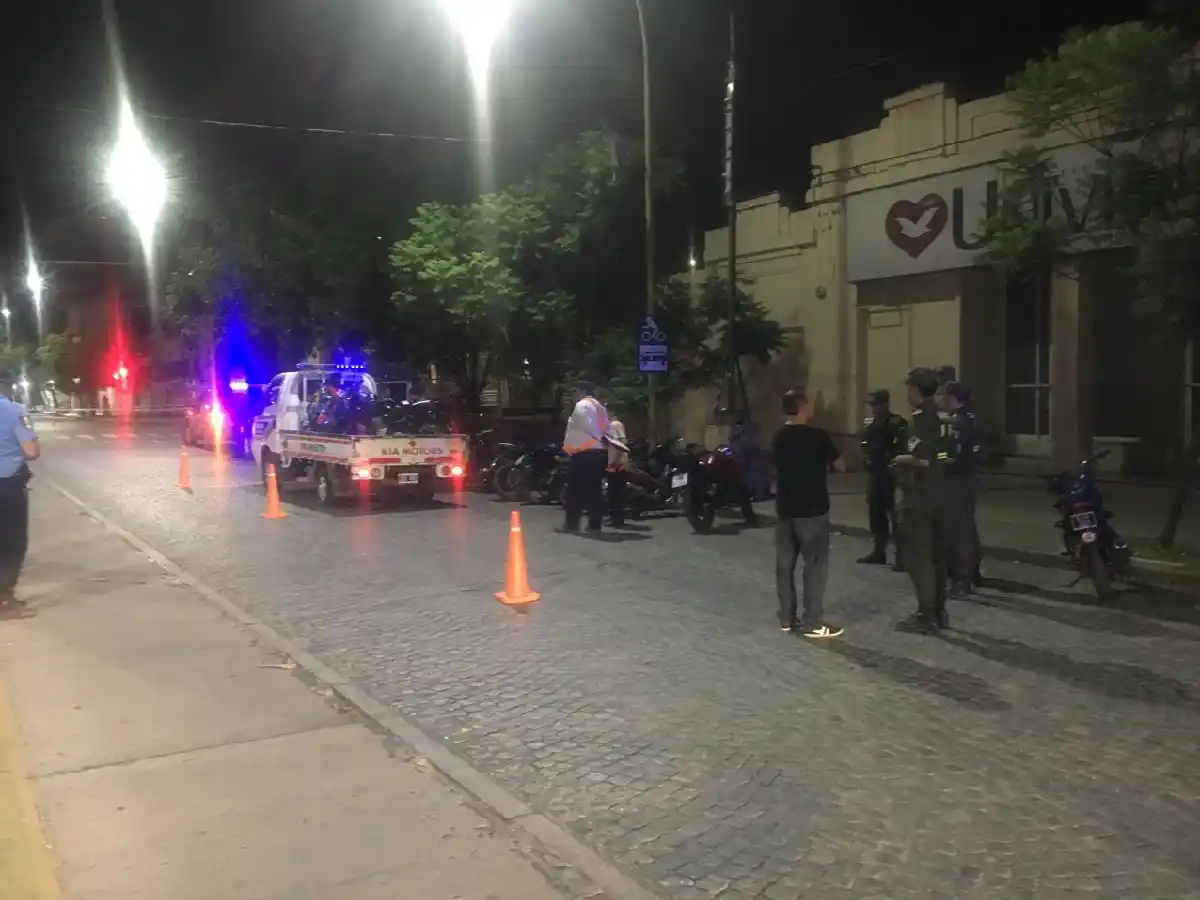 Cinco autos, una moto y un remis retenidos en controles vehiculares durante el fin de semana