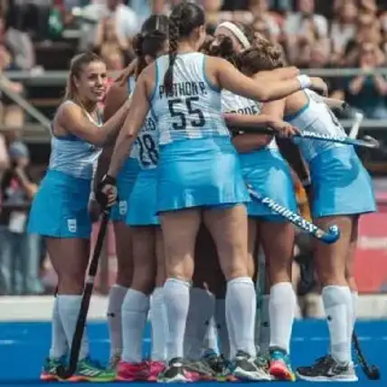 El festejo de las argentinas ante Chile.