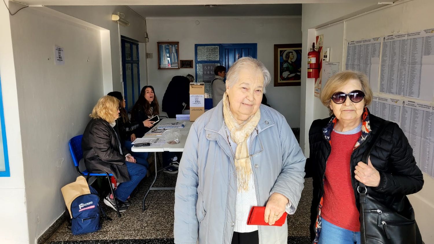 Teresita y Rosita Gresia, dos inmigrantes que vinieron de Italia hace 49 años y nunca faltaron a votar.