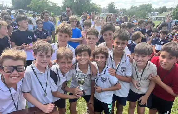 El Seven de Los Cardos coronó a sus campeones