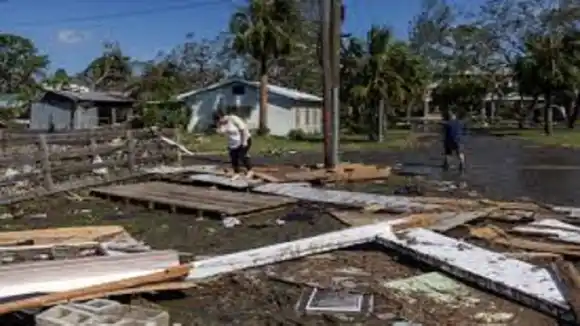 Huracán Helene deja al menos 44 muertos: hay inundaciones «catastróficas» en EE. UU.