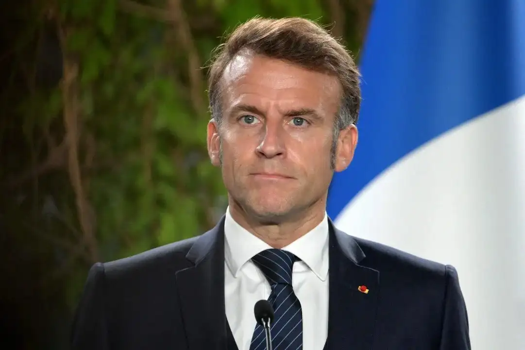 La propuesta diplomática de Macron surge en un momento de extrema tensión marcado por el desplazamiento masivo de civiles.