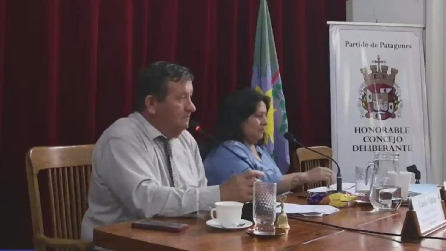 Patagones: un micrófono abierto dejó expuestos los insultos del presidente del Concejo a un concejal de su bloque