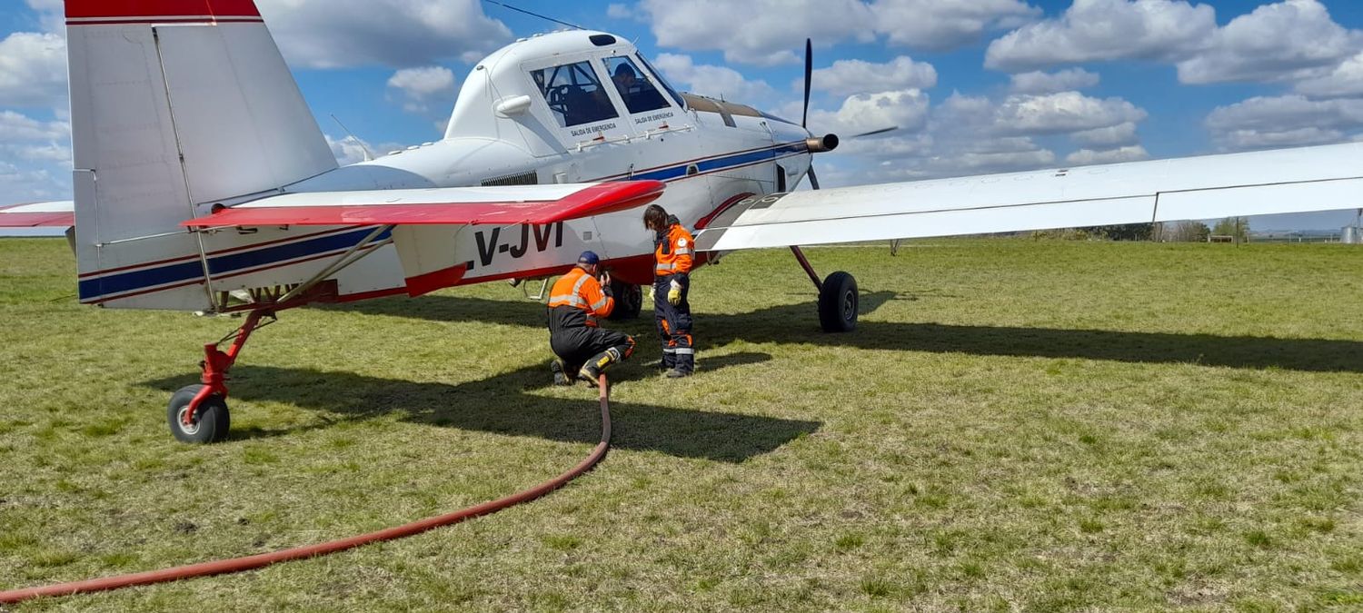 Con cuatro operativos continúa el combate de incendios en islas del Delta