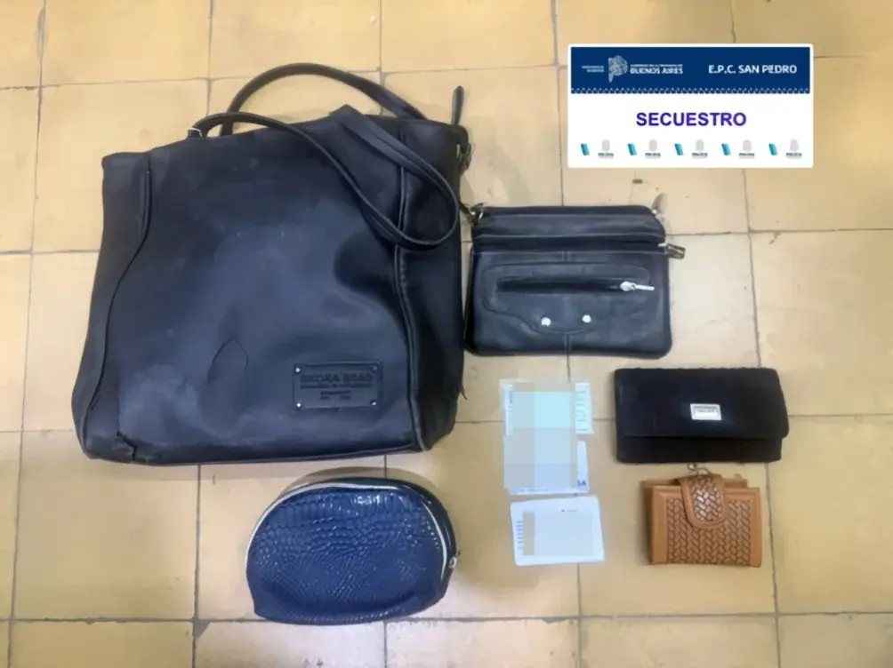 El bolso había sido robado en Almafuerte y Libertad.