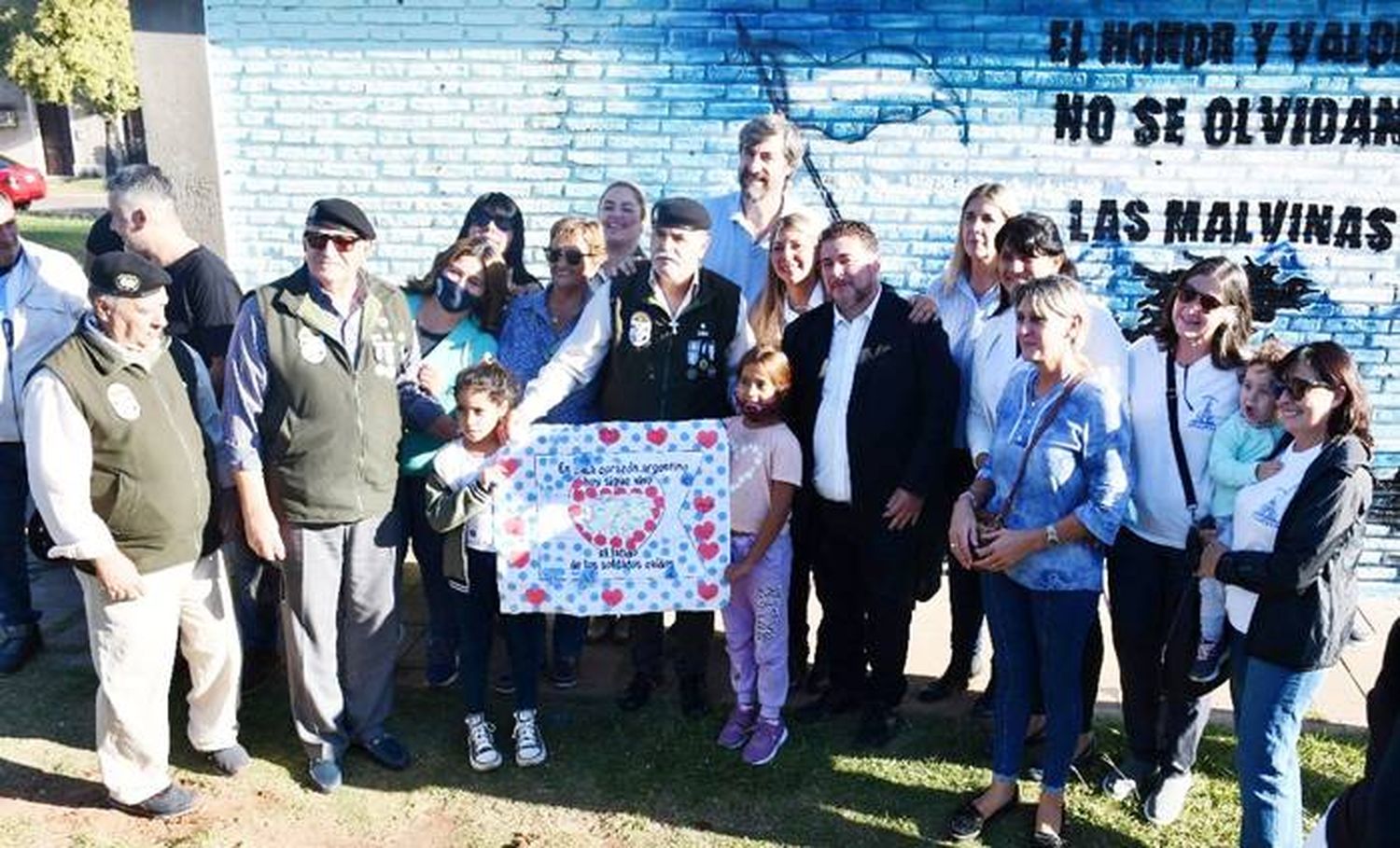 40 Años Malvinas: un mural homenaje a nuestros héroes, en el Parque Ferré