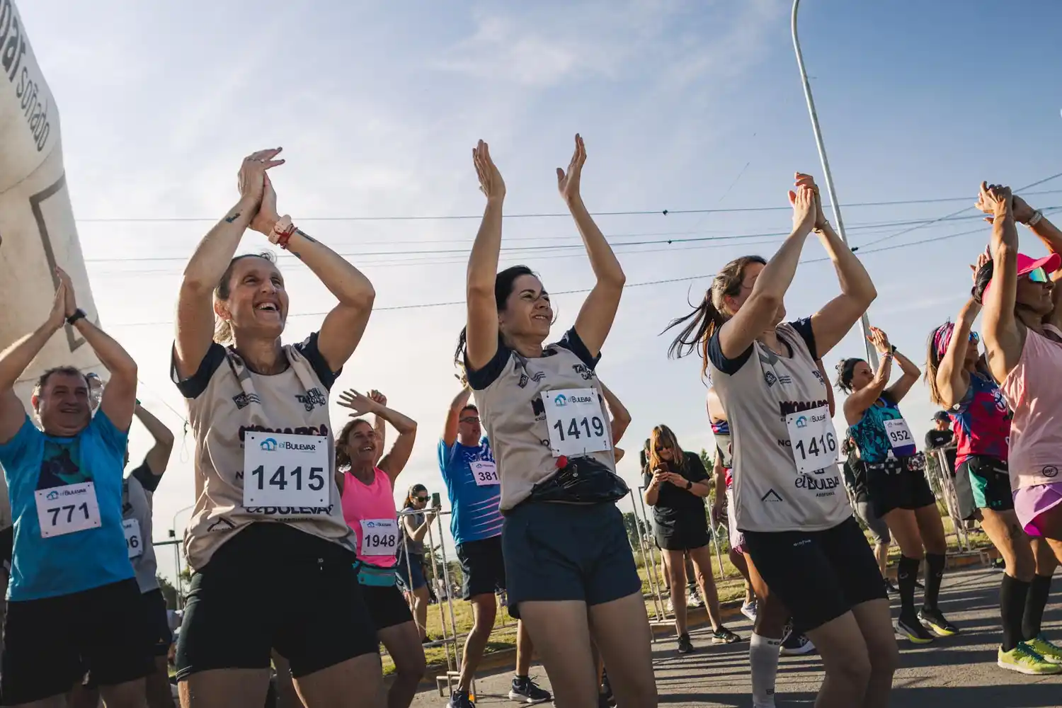 Color, entrega y superación en la edición 2025 de Tandilia. Fotos: LOCOS POR LAS FOTOS
