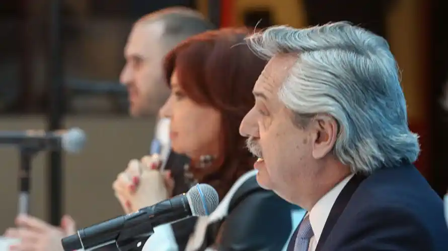 Quieren dirigir la economía sin plan, solo con voluntarismo