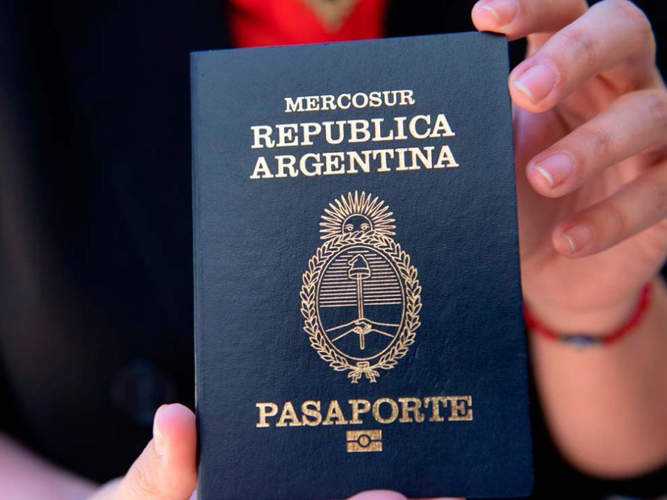Provincia brindó una serie de recomendaciones a los usuarios afectados por las fallas en los pasaportes.