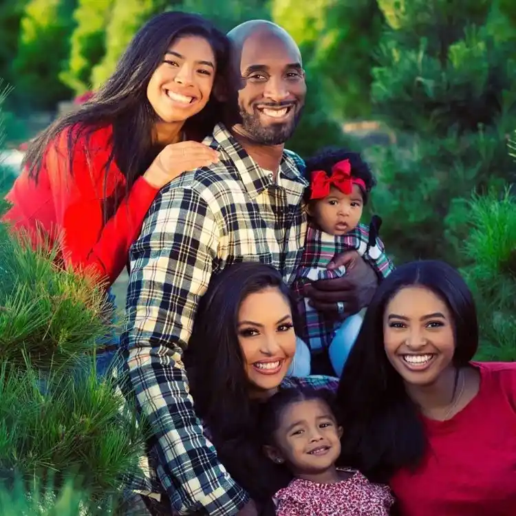 Kobe y familia