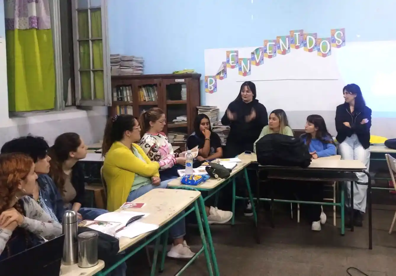 Docentes y estudiantes compartieron trabajos de alfabetización en el ISFDyT N° 57