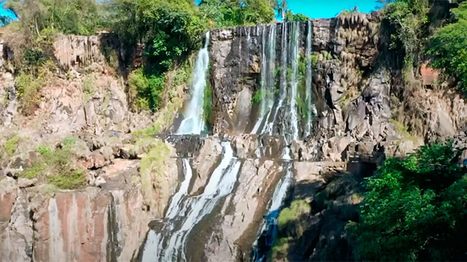 Las cataratas del Iguazú sin agua: Esperan lluvias recién para junio