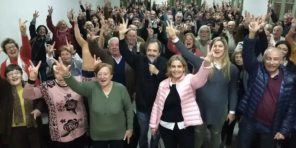 Alfonsín en Bragado: "Mi padre le hubiera dicho a Macri que no acepte recetas de la década del 90"