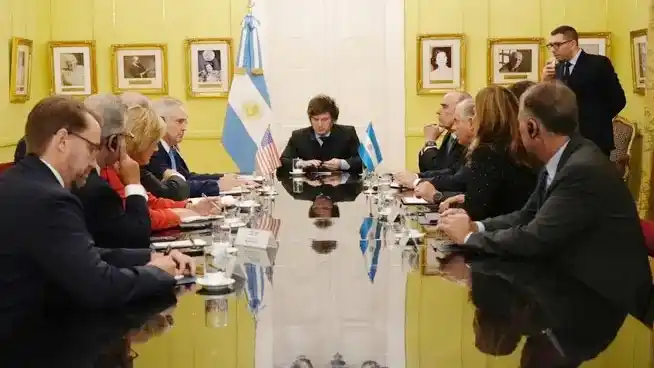 La Casa Rosada fue escenario de un encuentro entre Milei y referentes políticos de EE.UU.