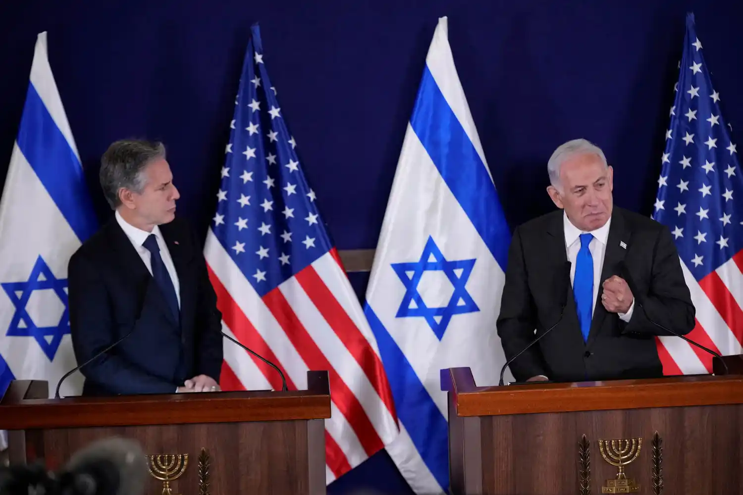 El Secretario de Estado de Estados Unidos, Antony Blinken, fue recibido por el Primer Ministro de Israel, Benjamin Netanyahu.