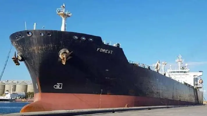 FOREST y LUCKY SAILOR: llegan buques con gasolina y gasoil a El Palito y Puerto la Cruz