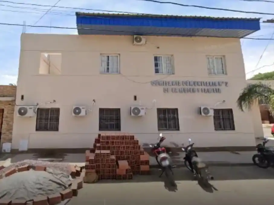 La agresora se encuentra prófuga actualmente