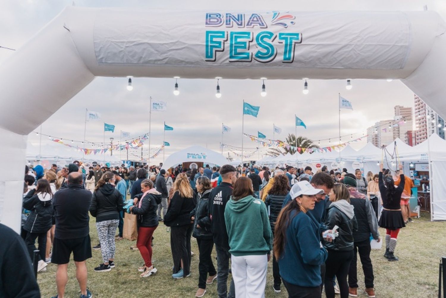 El festival itinerante del Banco Nación sigue recorriendo la Costa Atlántica