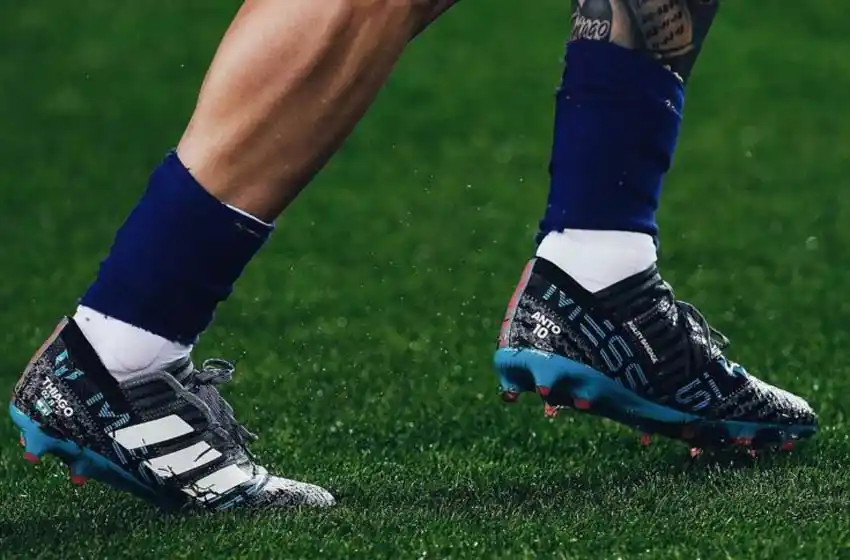 ¿Cómo serán los botines que usará Messi en el Mundial?