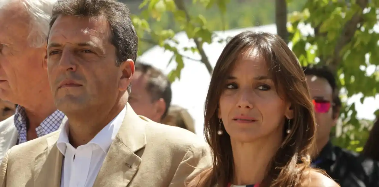 Sergio Massa encabeza un acto en Tigre, donde su esposa Malena Galmarini es precandidata a intendenta