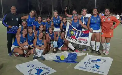 Luz y Fuerza de Posadas se corona en el Torneo Nacional de Mamis Hockey