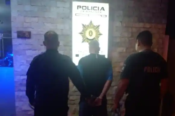 En la madrugada, en actitud sospechosa: aprehendieron a un menor